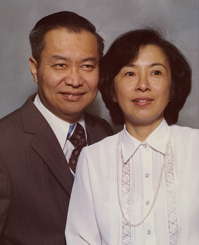 028 MomandDad80s.JPG
